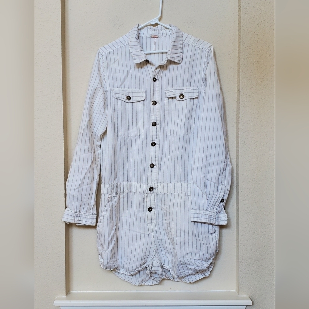 Free People Long Sleeve Romper.   Size Medium